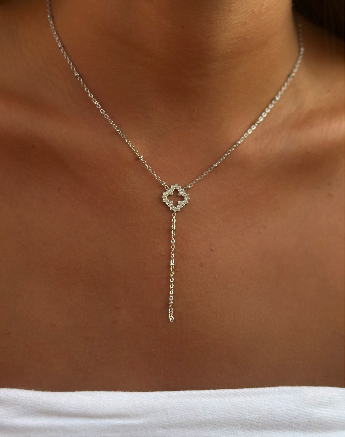Silver Sara necklace