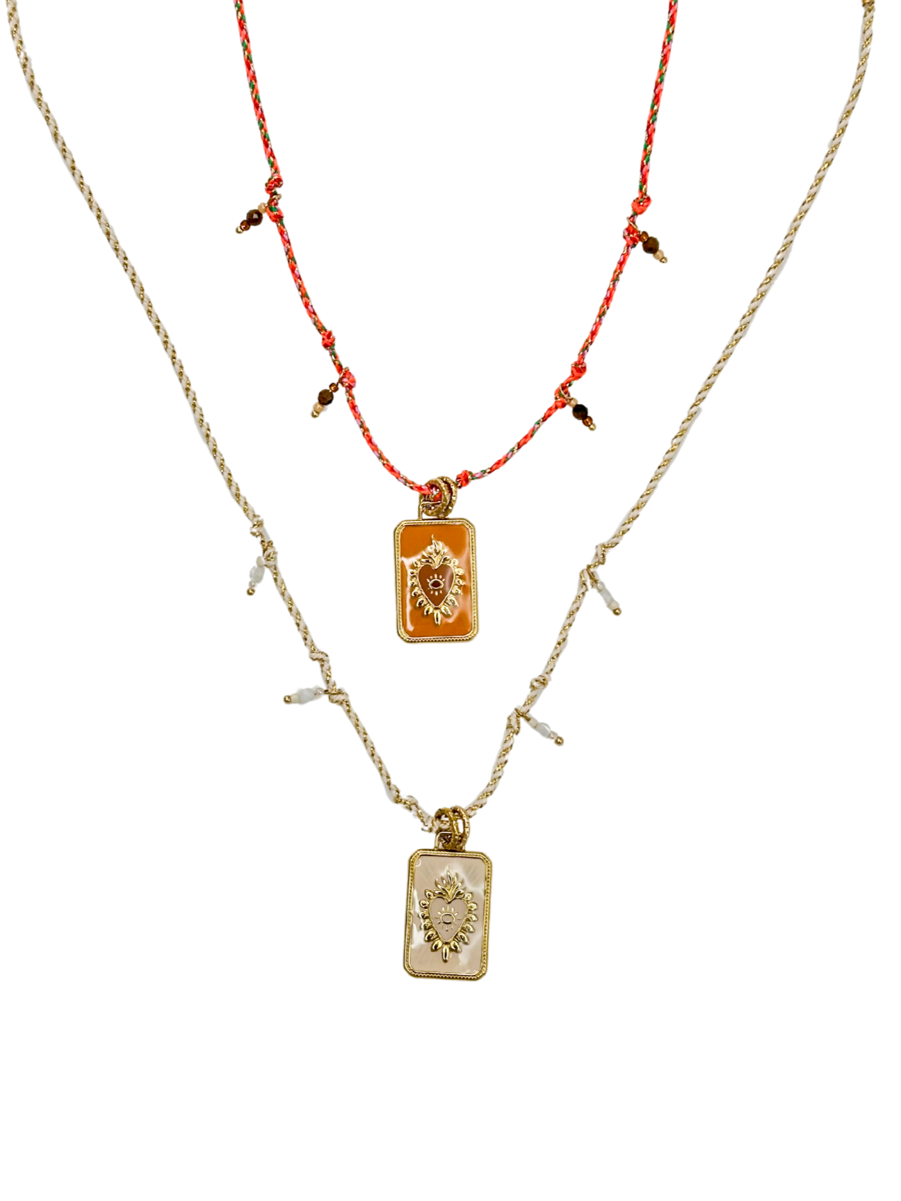 Collier pendentif médaillon