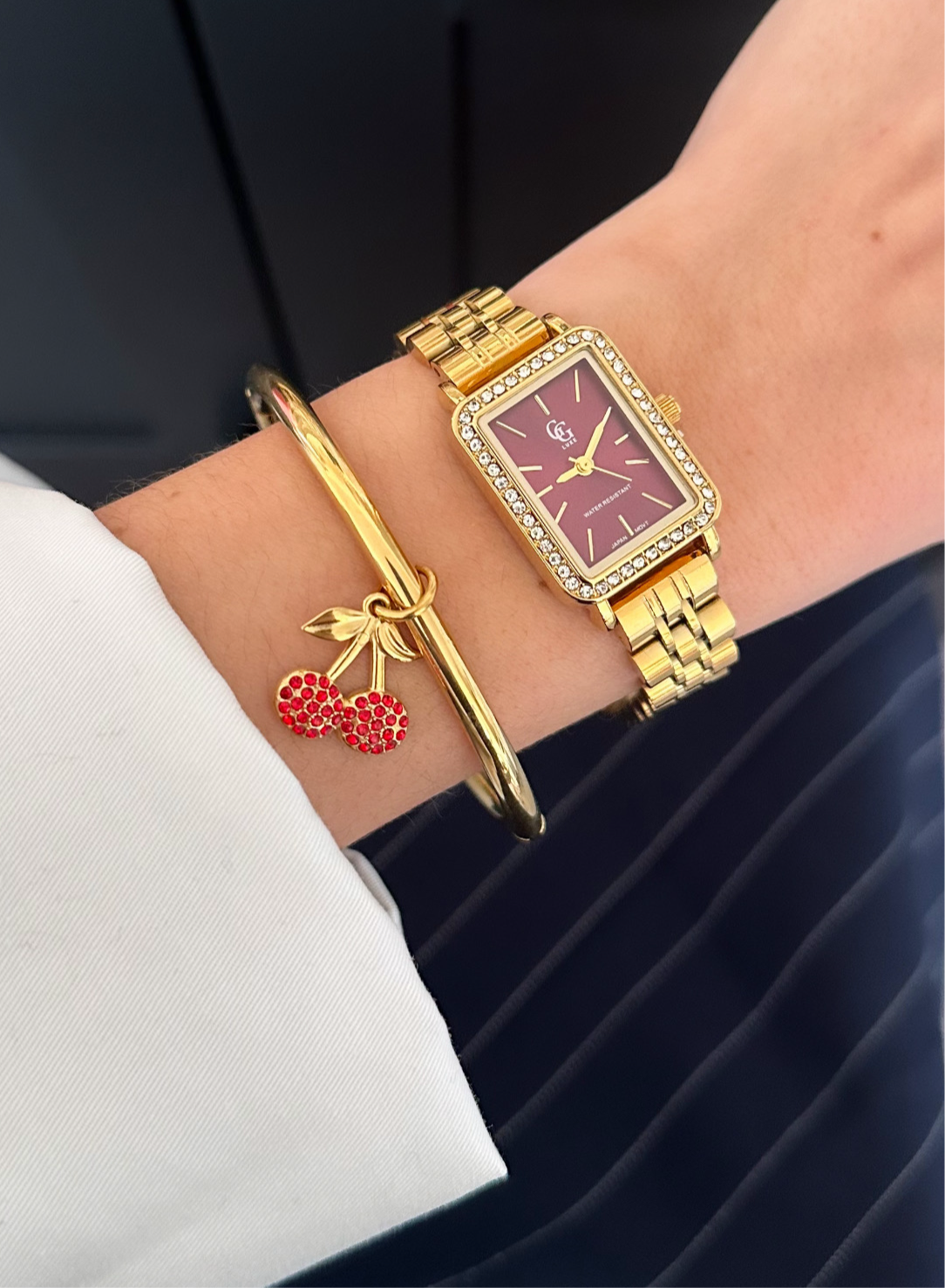 Montre bordeaux