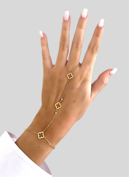 CLOVER HAND CHAIN 