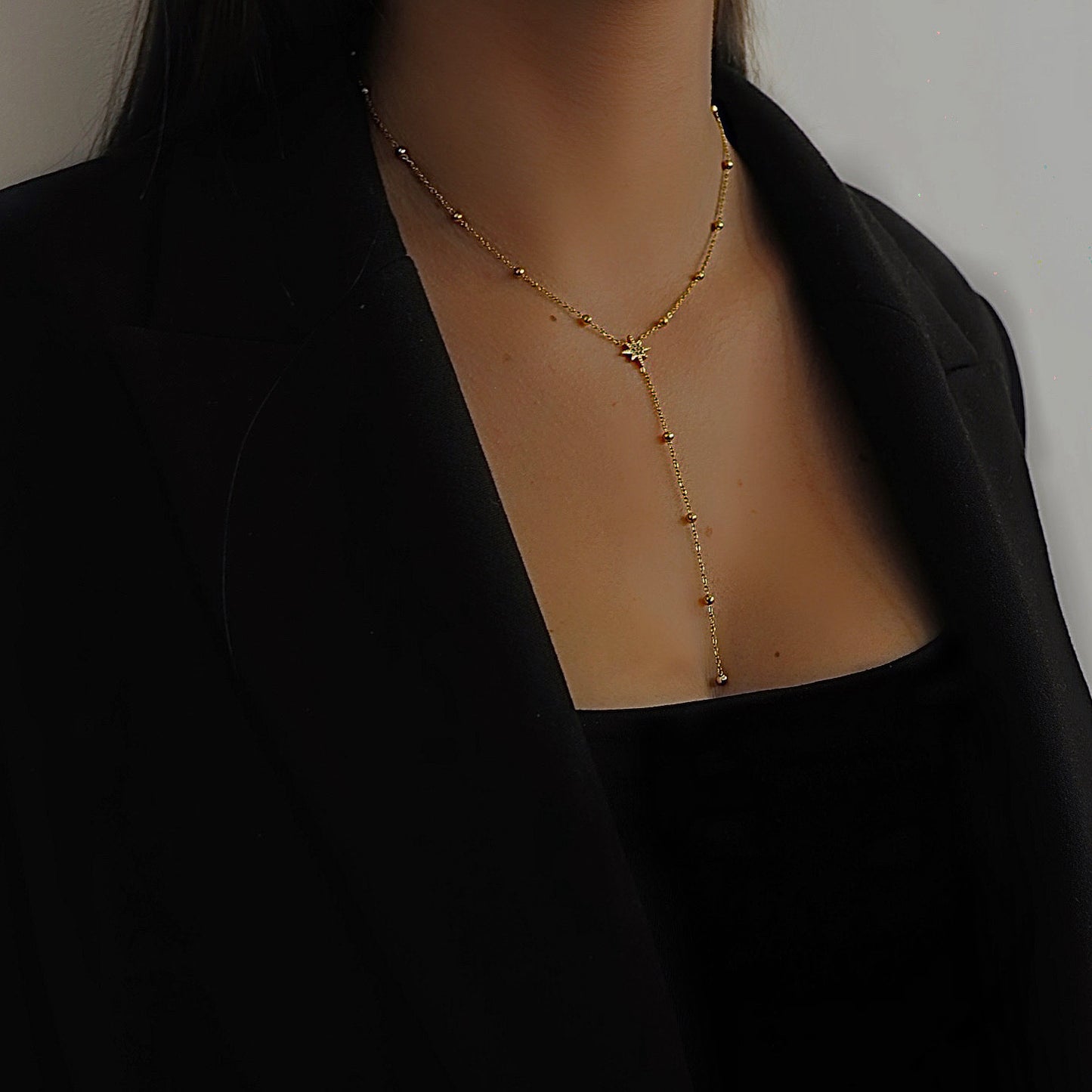 Necklace y
