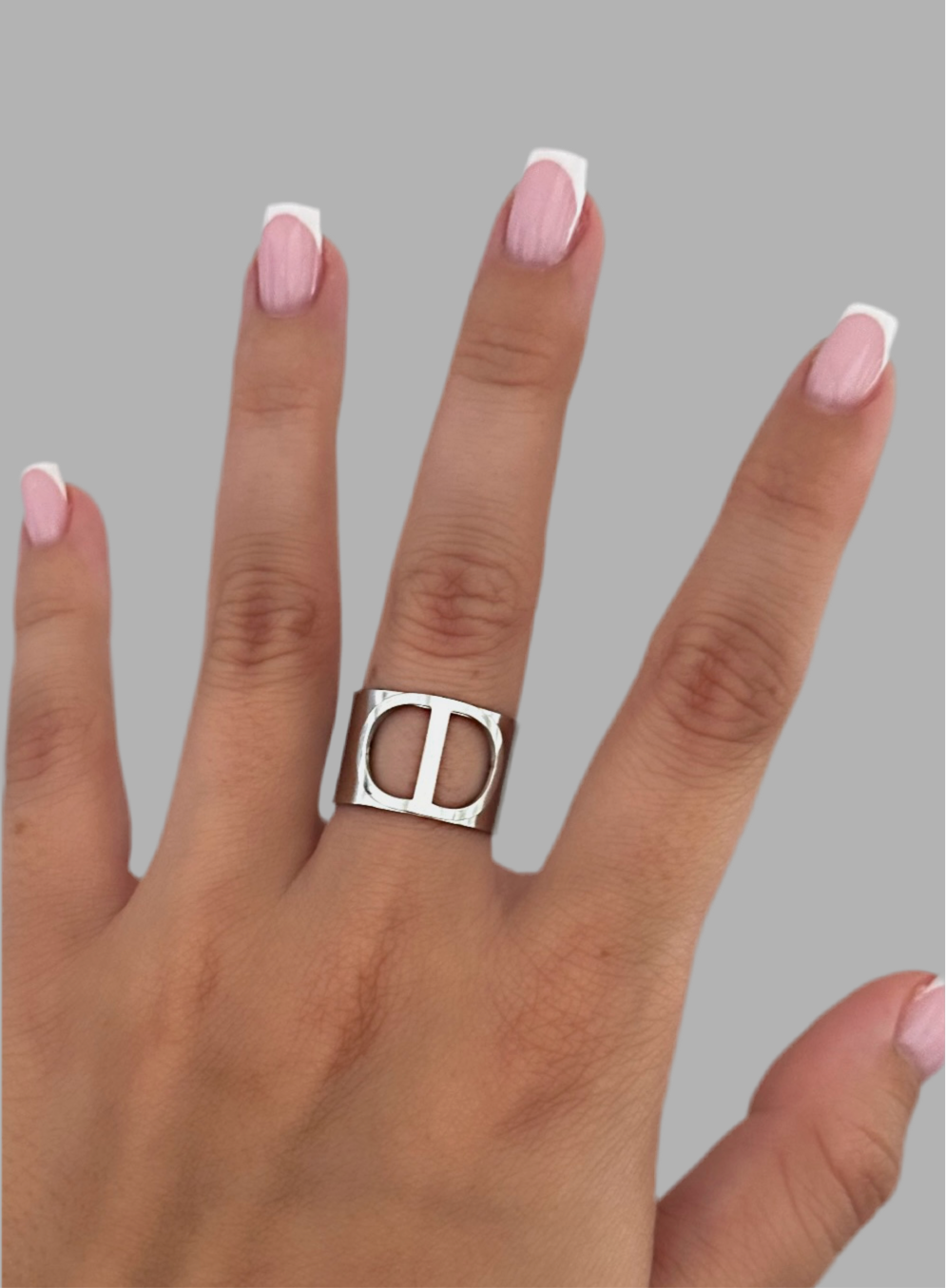 Luna ring