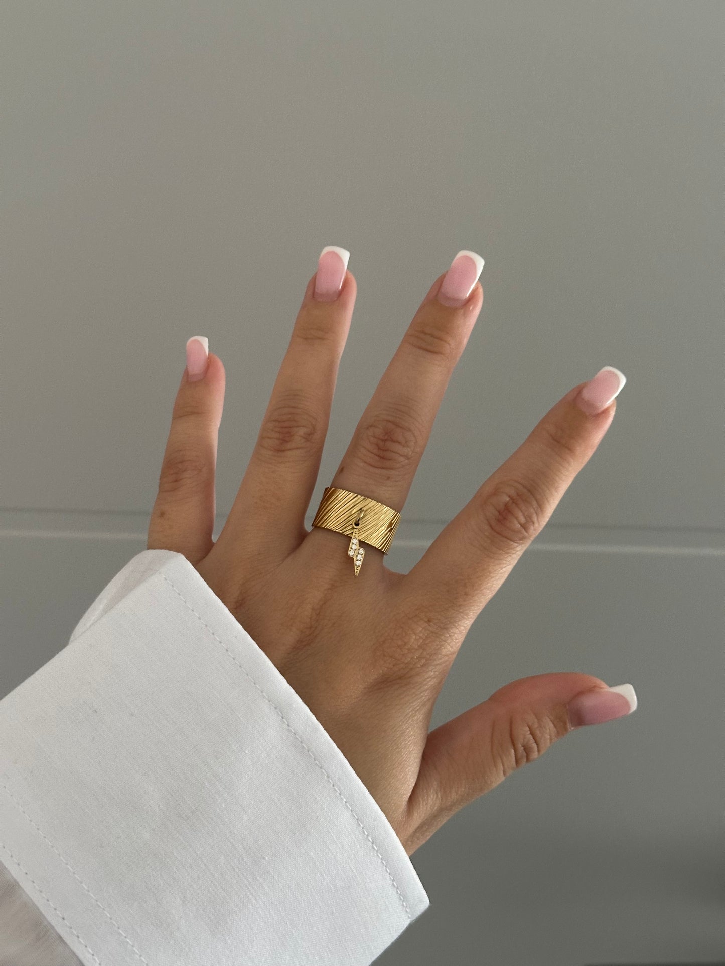 Louna Ring 